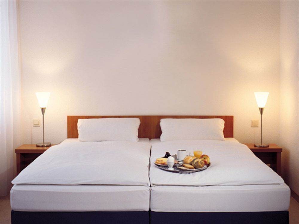 Vahrenwalder Hotel Хановер Стая снимка